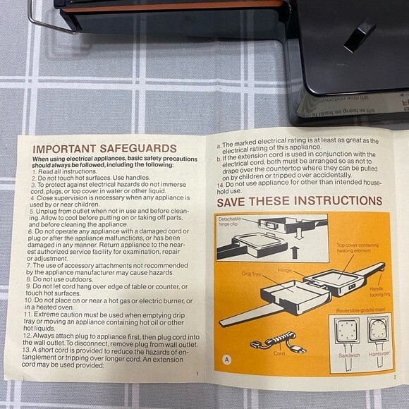 Vintage Lil Grill By Farberware Super Fast Sandwich Maker Grills Toasts Portable - Picture 5 of 8